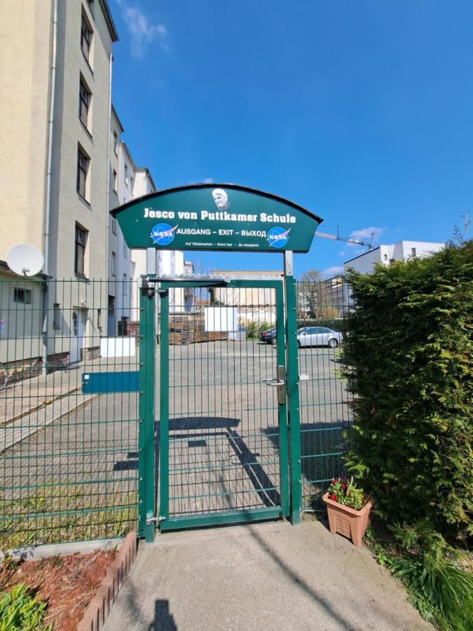 Space Hotel Im Campus Der Jvp Schule Lipsko Exteriér fotografie